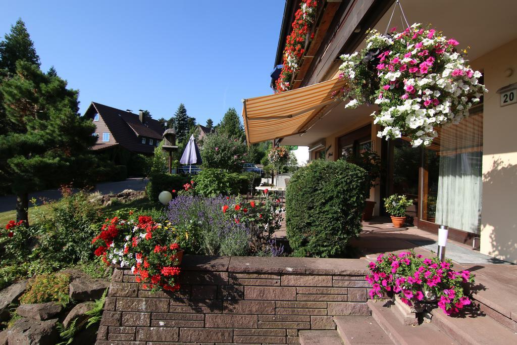 Gaestehaus Schmid-Lopez Bad Wildbad Buitenkant foto
